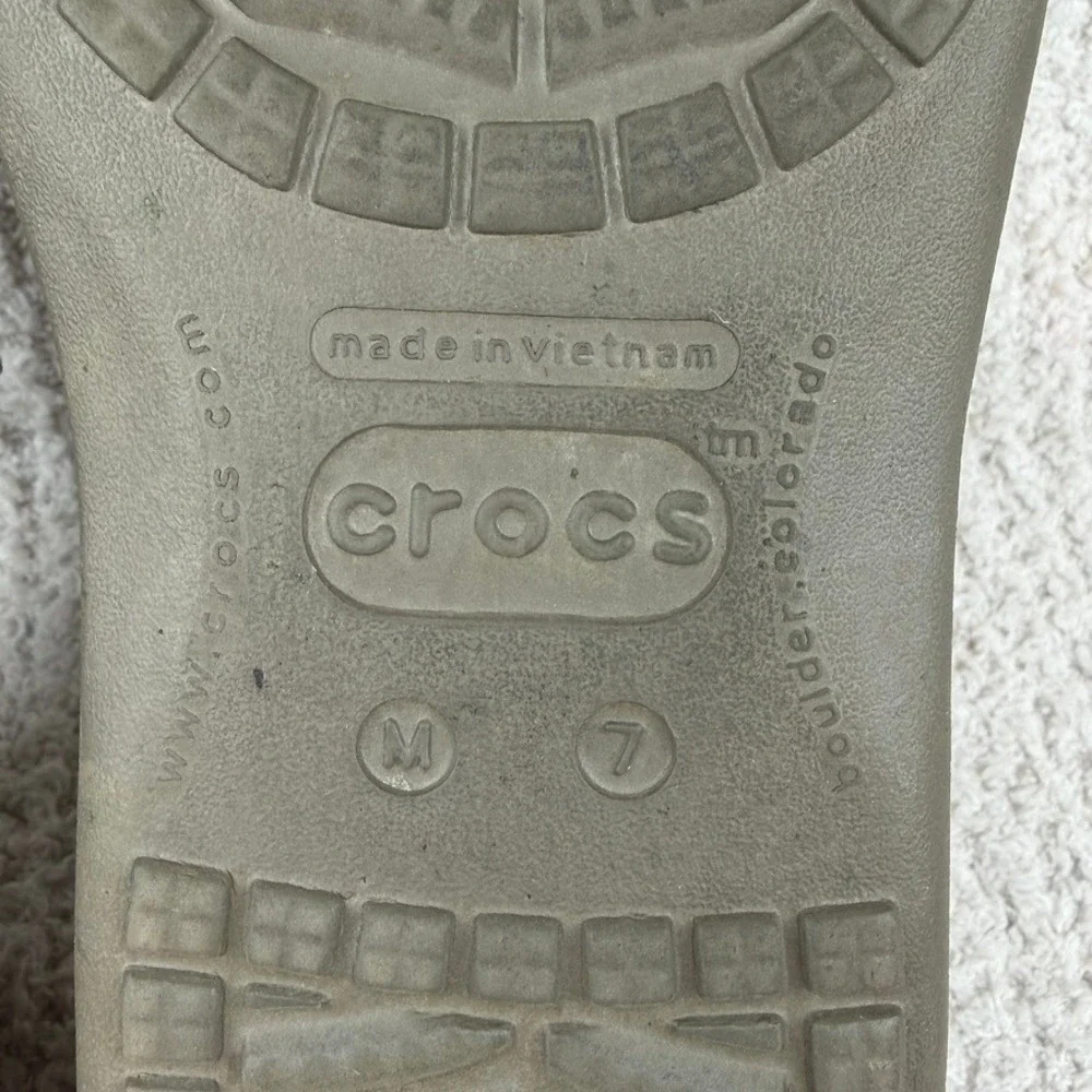 Crocs Santa Cruz Mens Canvas Loafers Brown Slip On Shoes Size M7 W9